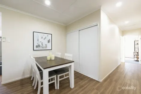 Property photo of 1 Crane Street Slade Point QLD 4740