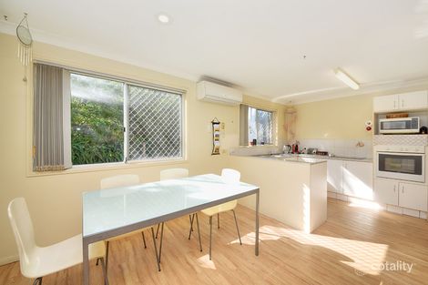 Property photo of 1/14 Annette Court Labrador QLD 4215