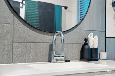 Property photo of 2 Bowerbird Place Landsborough QLD 4550