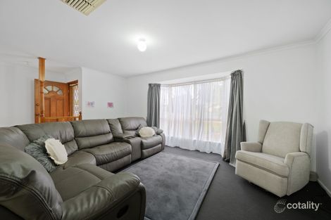 Property photo of 1 Jacaranda Drive Craigmore SA 5114