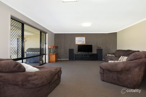 Property photo of 3 Mercedes Drive Highfields QLD 4352