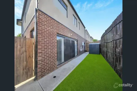 Property photo of 12 Troidini Entrance Mickleham VIC 3064