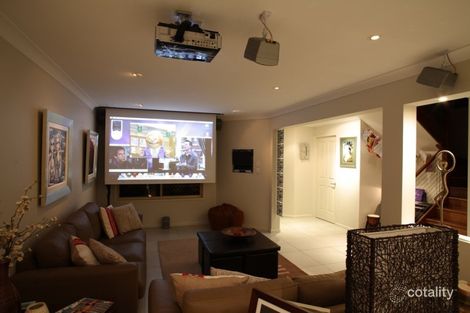 Property photo of 17 Glenora Street Wynnum QLD 4178