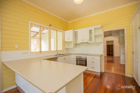 Property photo of 19 De Gunst Street Kepnock QLD 4670