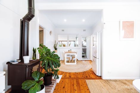 Property photo of 16 Collard Road Point Clare NSW 2250
