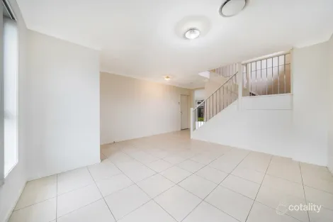 Property photo of 1 Weaver Road Edmondson Park NSW 2174