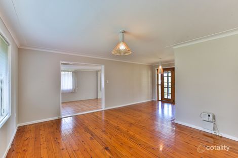 Property photo of 14 Catto Street Centenary Heights QLD 4350