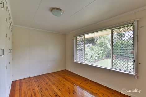 Property photo of 14 Catto Street Centenary Heights QLD 4350