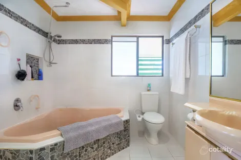 Property photo of 25 Bradman Street Russell Island QLD 4184