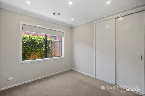 Property photo of 29 Meadowbrook Crescent Warragul VIC 3820
