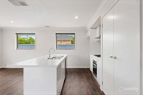 Property photo of 1/118 Thomas Mitchell Drive Wodonga VIC 3690