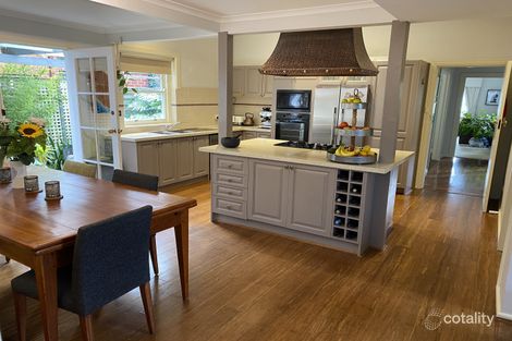 32 Wandsworth Rd, Surrey Hills, VIC 3127