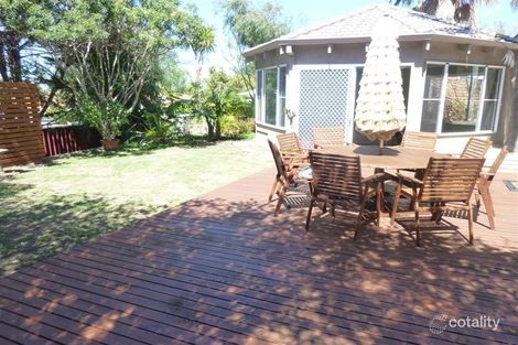 Property photo of 15 Carina Circle Halls Head WA 6210