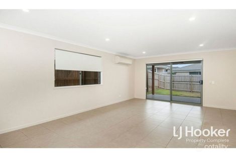 Property photo of 14 Sienna Circuit Yarrabilba QLD 4207