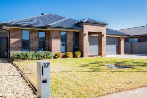 Property photo of 17 Birkdale Square Tatura VIC 3616