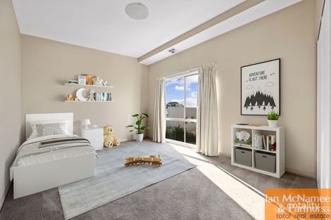 Property photo of 2/3 Ross Road Crestwood NSW 2620