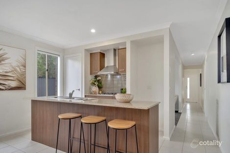 Property photo of 37 Morphetville Street Clyde North VIC 3978