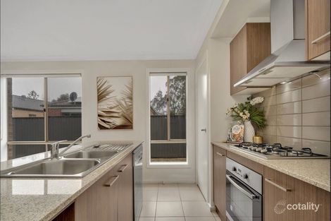 Property photo of 37 Morphetville Street Clyde North VIC 3978