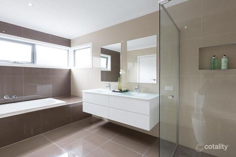 Property photo of 20A River Drive Avondale Heights VIC 3034