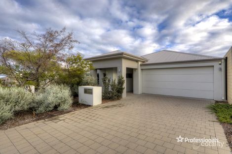 Property photo of 16 Mackerel Circuit Alkimos WA 6038