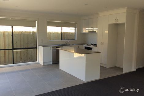 Property photo of 33 Laurel Crescent Carrum Downs VIC 3201