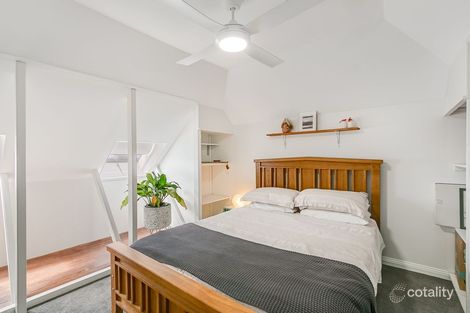 Property photo of 44 Tweed Street Coolangatta QLD 4225