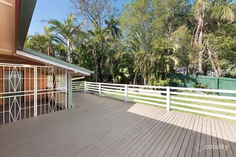 8 Brown St, Camp Hill, QLD 4152