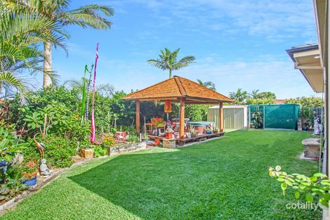 Property photo of 16 Pryor Crescent Old Bar NSW 2430
