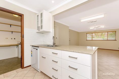 Property photo of 2 Matfield Way Gosnells WA 6110