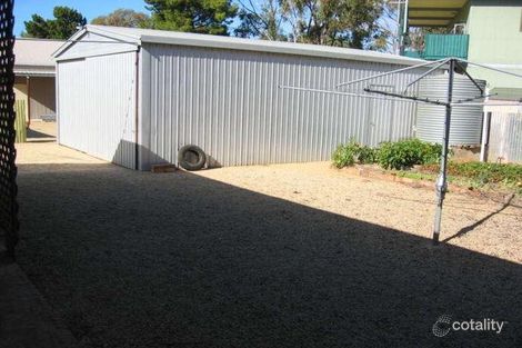 Property photo of 5 Beach Road Pine Point SA 5571