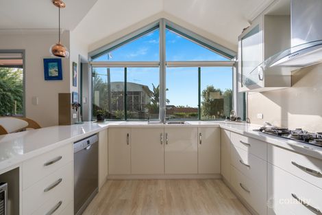 Property photo of 6 Ingleton Drive Hallett Cove SA 5158