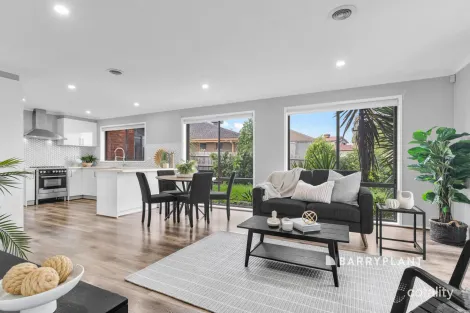 63 Ravensthorpe Cres, Narre Warren, VIC 3805