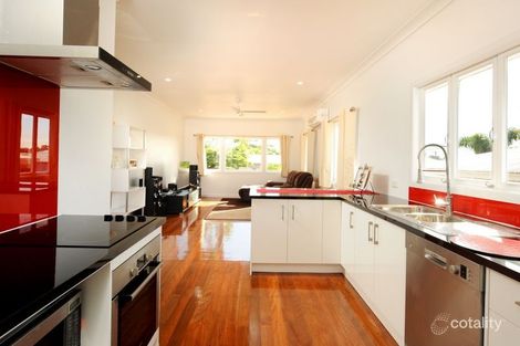 157 Dahlia St, Cannon Hill, QLD 4170