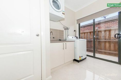 Property photo of 165 Botanica Springs Boulevard Brookfield VIC 3338