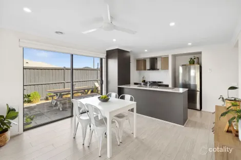Property photo of 9 Currumbin Street Armstrong Creek VIC 3217