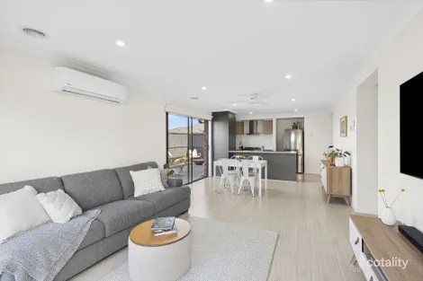 Property photo of 9 Currumbin Street Armstrong Creek VIC 3217
