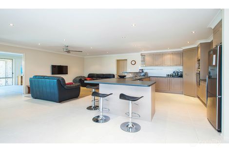 Property photo of 33 Angourie Crescent Pacific Pines QLD 4211