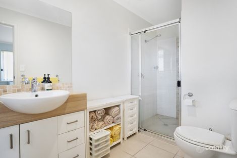 Property photo of 6 Turtle Court Ningi QLD 4511