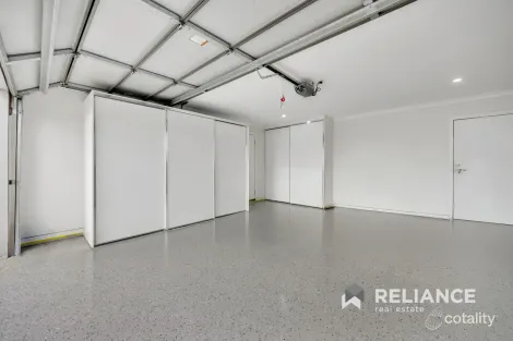 Property photo of 27 Karong Drive Wyndham Vale VIC 3024