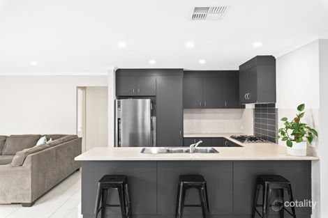 Property photo of 2 Adel Drive Munno Para West SA 5115
