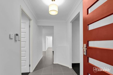 Property photo of 11 Rosella Crescent Springfield Lakes QLD 4300