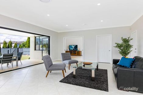 Property photo of 7 Osprey Terrace Bella Vista NSW 2153