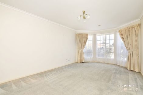 Property photo of 18 Portofino Crescent Point Cook VIC 3030