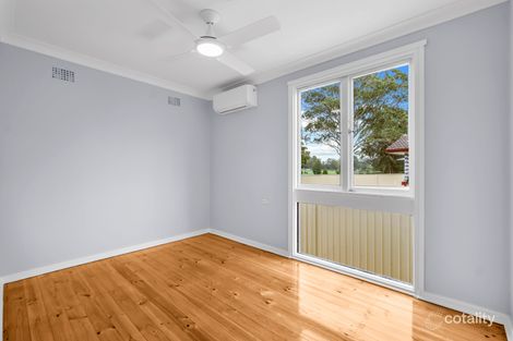 Property photo of 19 Koomooloo Crescent Shalvey NSW 2770