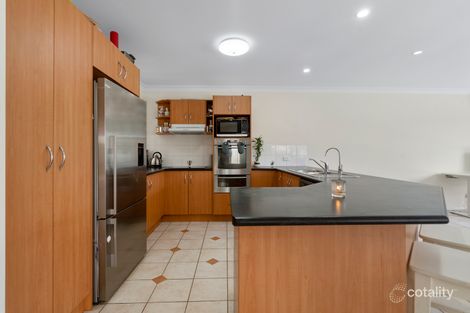 Property photo of 33 Tussock Crescent Elanora QLD 4221