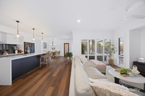 Property photo of 10 Verde Circuit Caloundra West QLD 4551