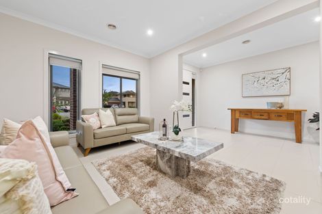 Property photo of 13 Winthrop Court Keysborough VIC 3173