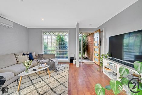Property photo of 7 Annand Close Cranbourne West VIC 3977