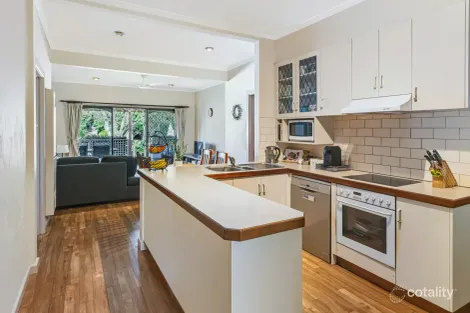 Property photo of 23 Devon Drive Blackburn North VIC 3130