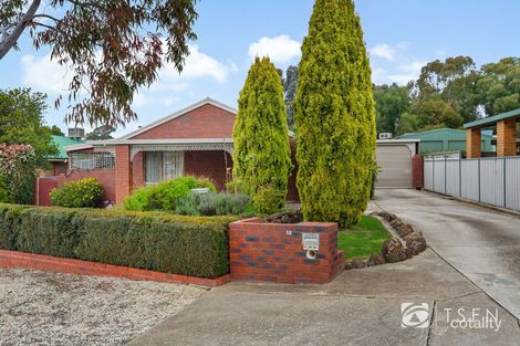 12 Firth St, California Gully, VIC 3556